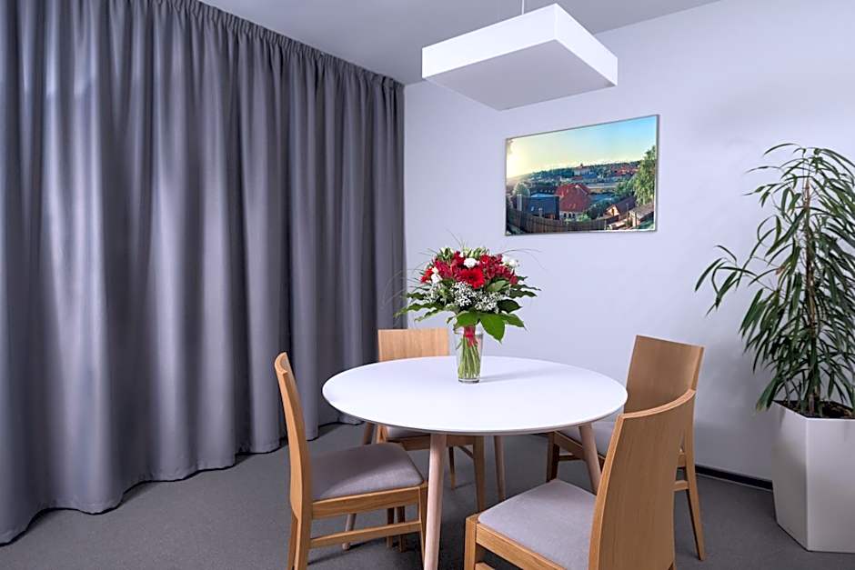 Hotel Atom Třebíč