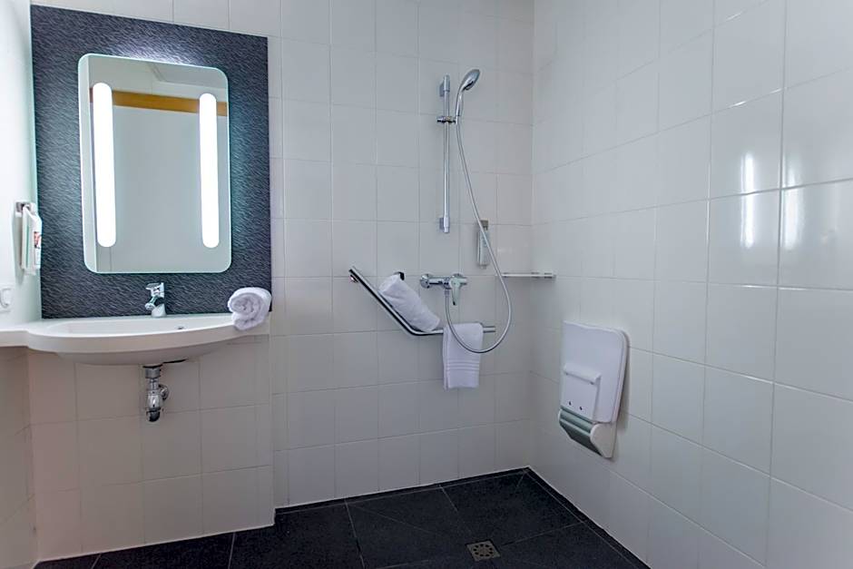 ibis Paris Vanves Parc des Expositions