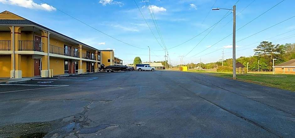 Budgetel Scottsboro (ex Econo Lodge)