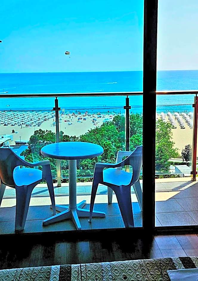 Hotel Shipka Beach