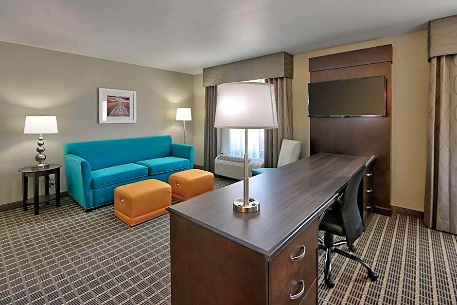 Hampton Inn By Hilton & Suites Albuquerque Airport
