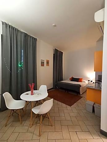 Family Studio -  Separate Building