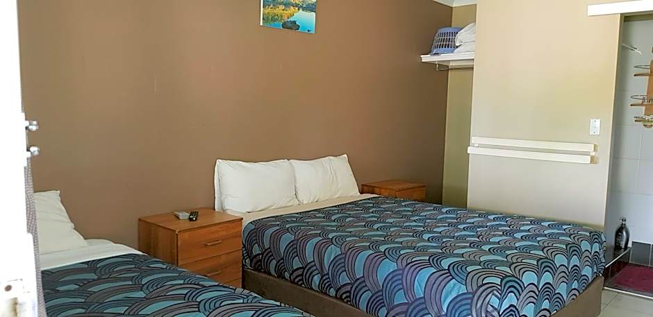 Photo 1 of 4 of Superior Twin Room