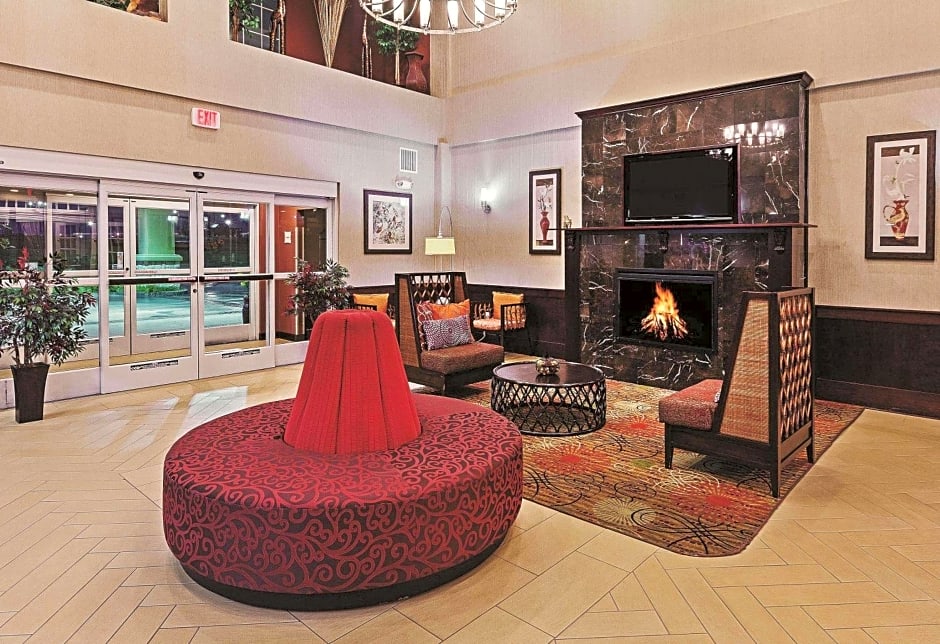 La Quinta by Wyndham Burleson