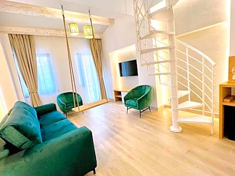 Deluxe Double Room with Extra Bed