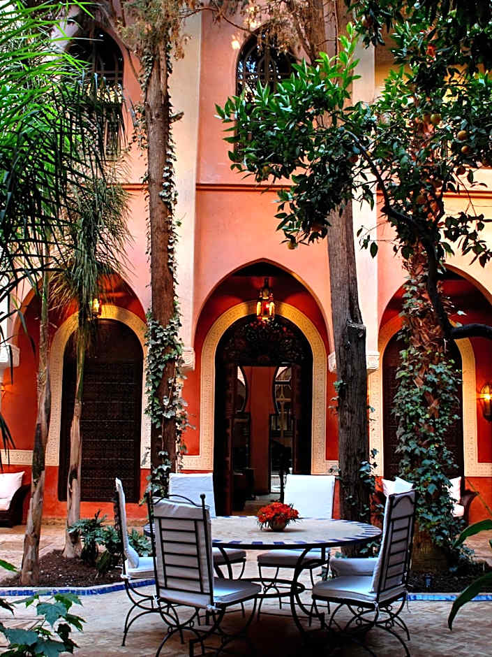 Riad Le Perroquet Bleu Suites & Spa