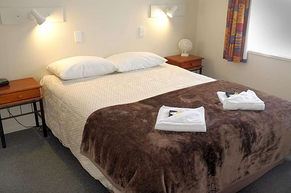 Westport Motels