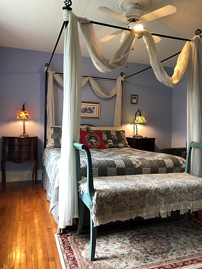 Blue Gables Bed and Breakfast