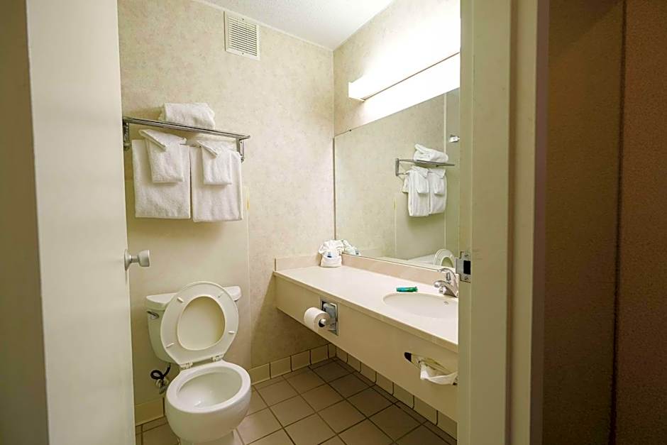 Fireside Inn & Suites Portland