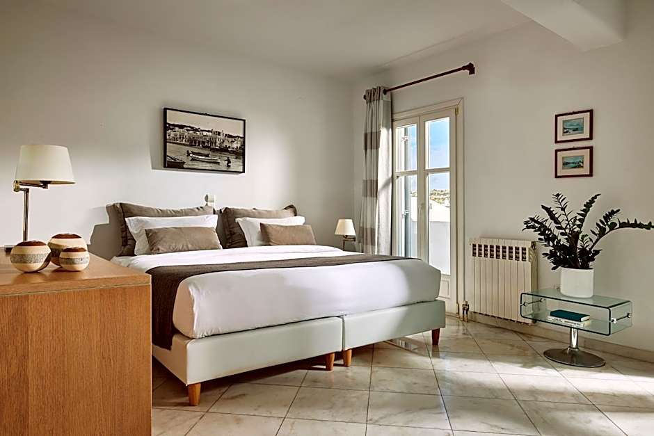 Hotel Adonis