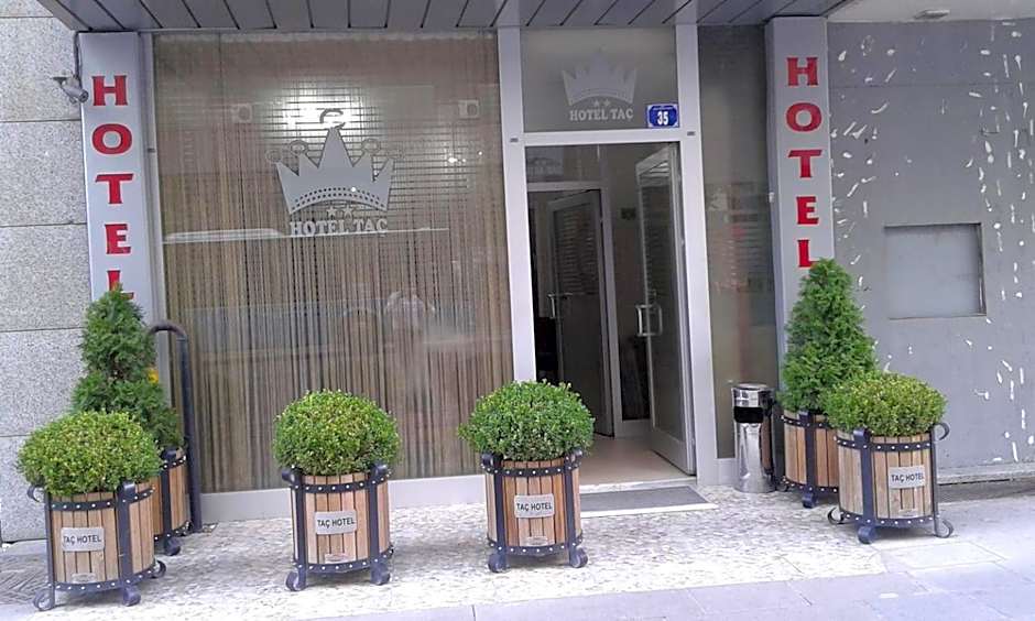 Tac Hotel