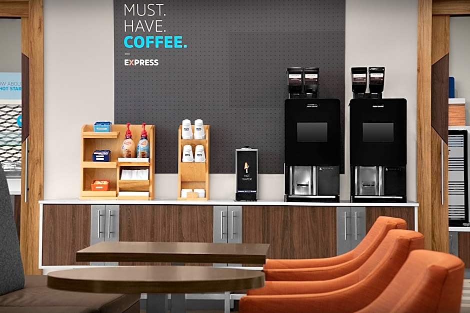 Holiday Inn Express And Suites Bessemer - Birmingham West By IHG