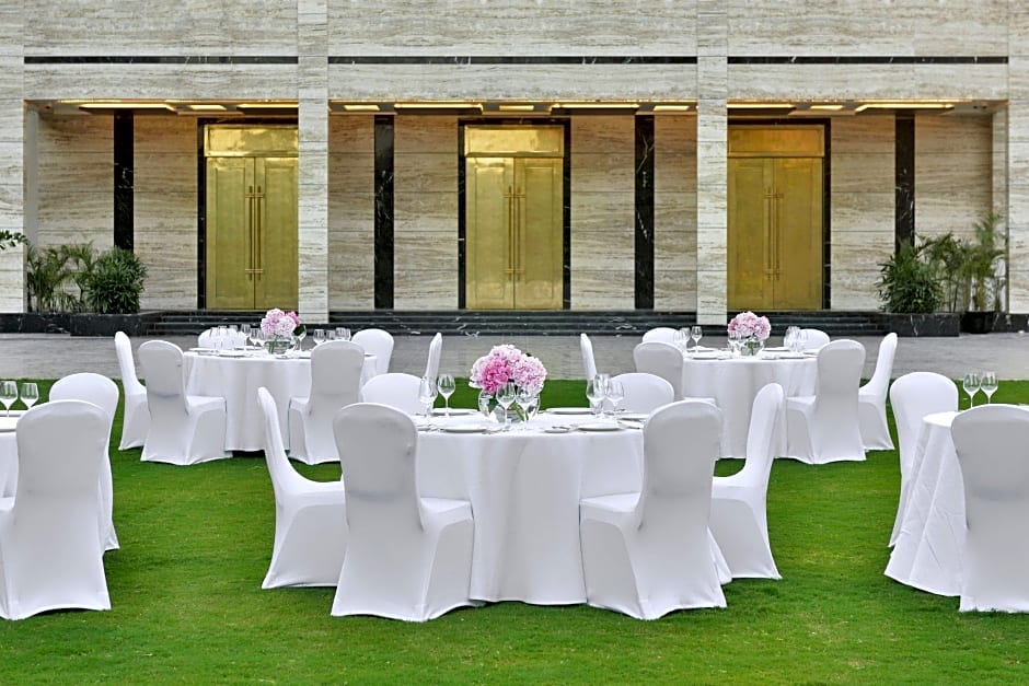 Renaissance Lucknow Hotel