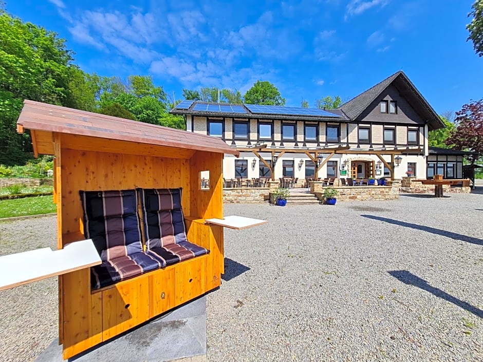 Hotel Waldquelle - Baumhaushotel Aerzen