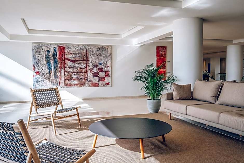 AYA Seahotel - Adults Only
