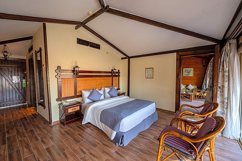 Photo 1 of 1 of 1 Bedroom 1 Queen Bed or 1 Twin Bed Suite, Sea View