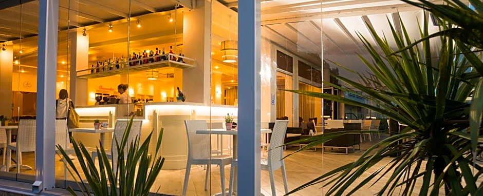 Hotel Nizza Frontemare Superior 3 Stelle