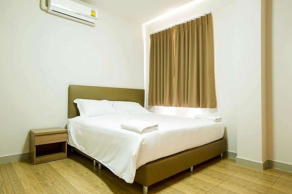 J-House Phetchaburi