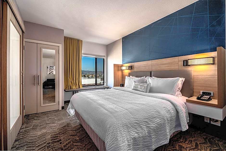 Spring Hill Suites by Marriott OAKLAND AIRPORT
