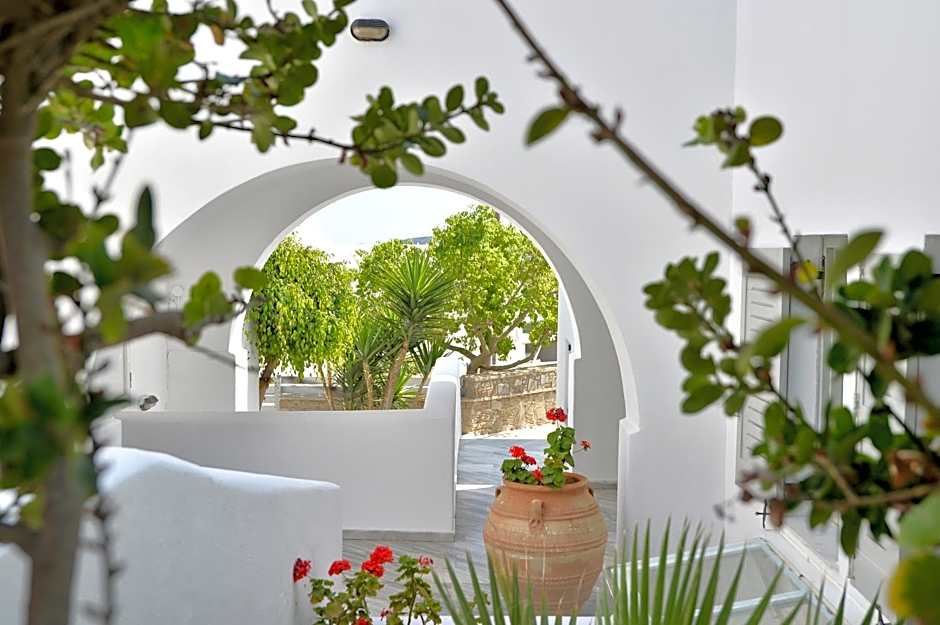 Summer Shades Hotel - ex Arkoulis