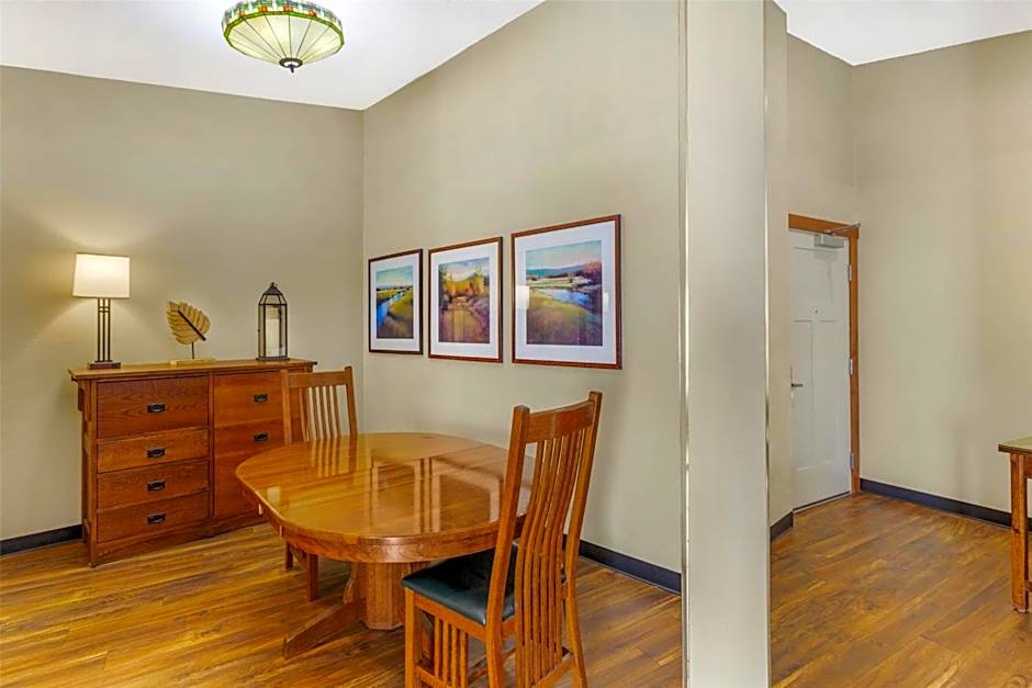 Best Western Plus High Country Inn