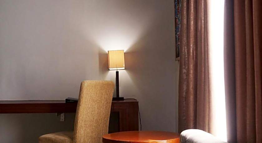 Grand Hatika Hotel