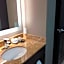 La Quinta Inn & Suites by Wyndham Little Rock - Bryant