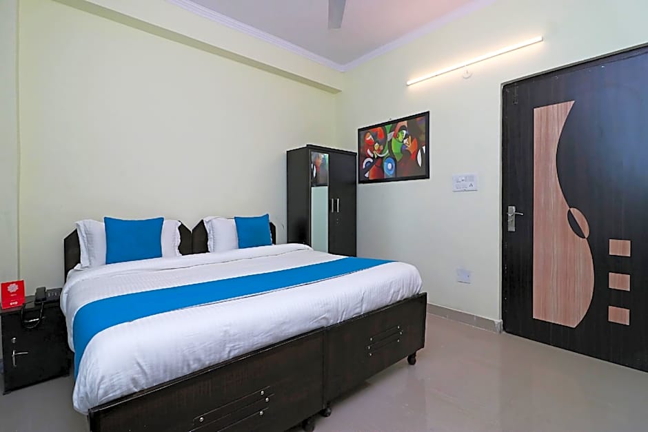 Oyo 10045 Hotel Pearl Residency – Delhi, IN