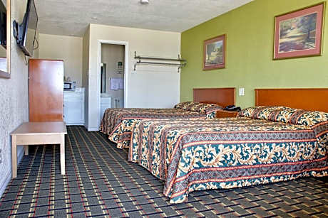 Double Room with Two Double Beds - Smoking