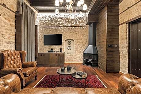 Junior Suite with Fireplace