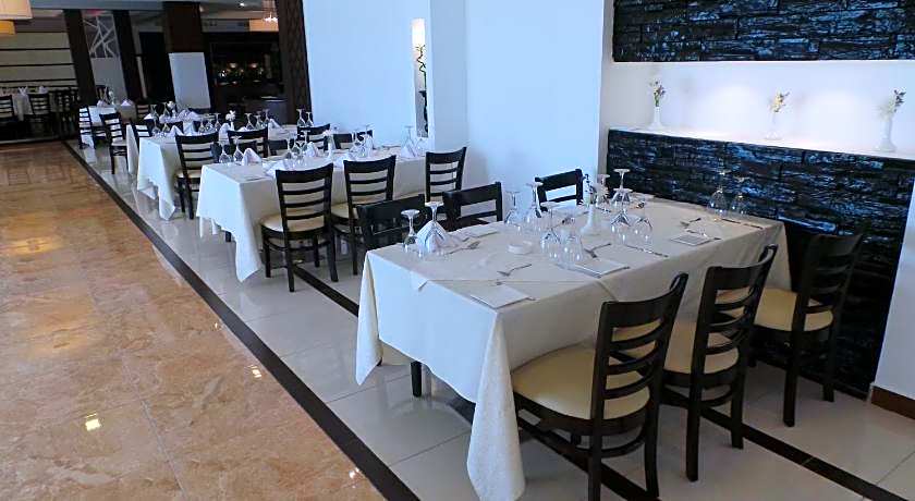 Amman Airport Hotel