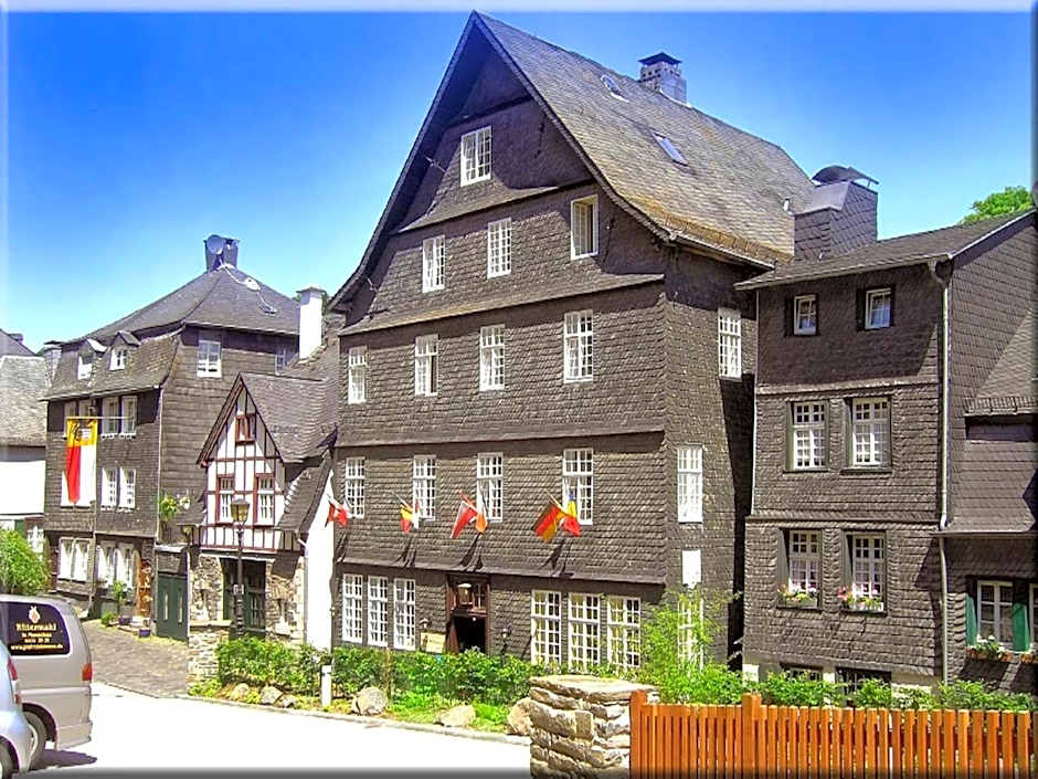 Photo 1 of 50 of Hotel Graf Rolshausen