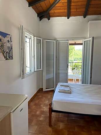 Studio with Balcony