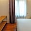 GRANDI 32 Boutique Residence