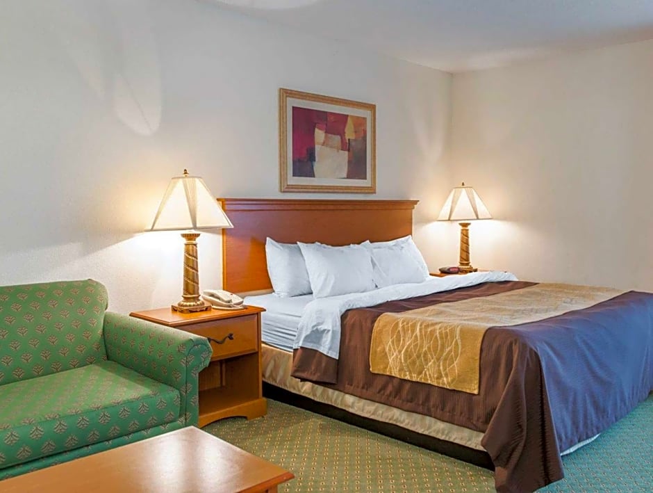 Quality Inn near Amish Country