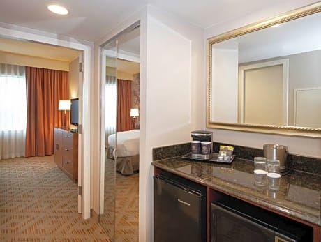 suite, 1 king bed, accessible (mobility & hearing, roll-in shower)