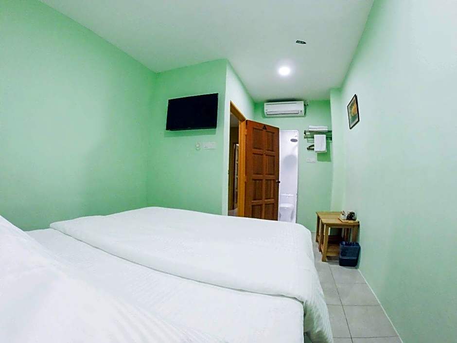 Angel Resthouse (Rumah Tumpangan Angel)