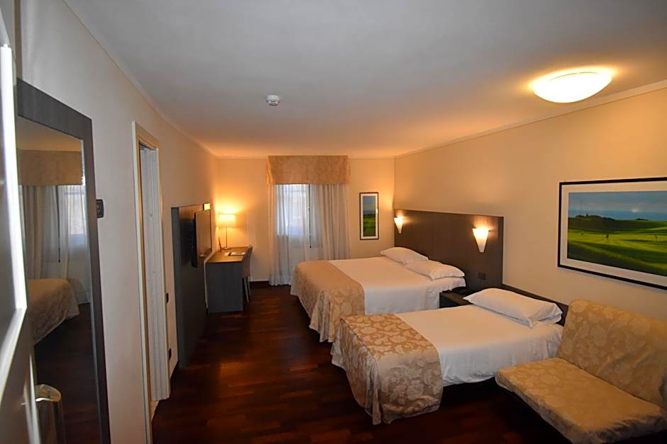 Hotel Boutique Antiche Mura