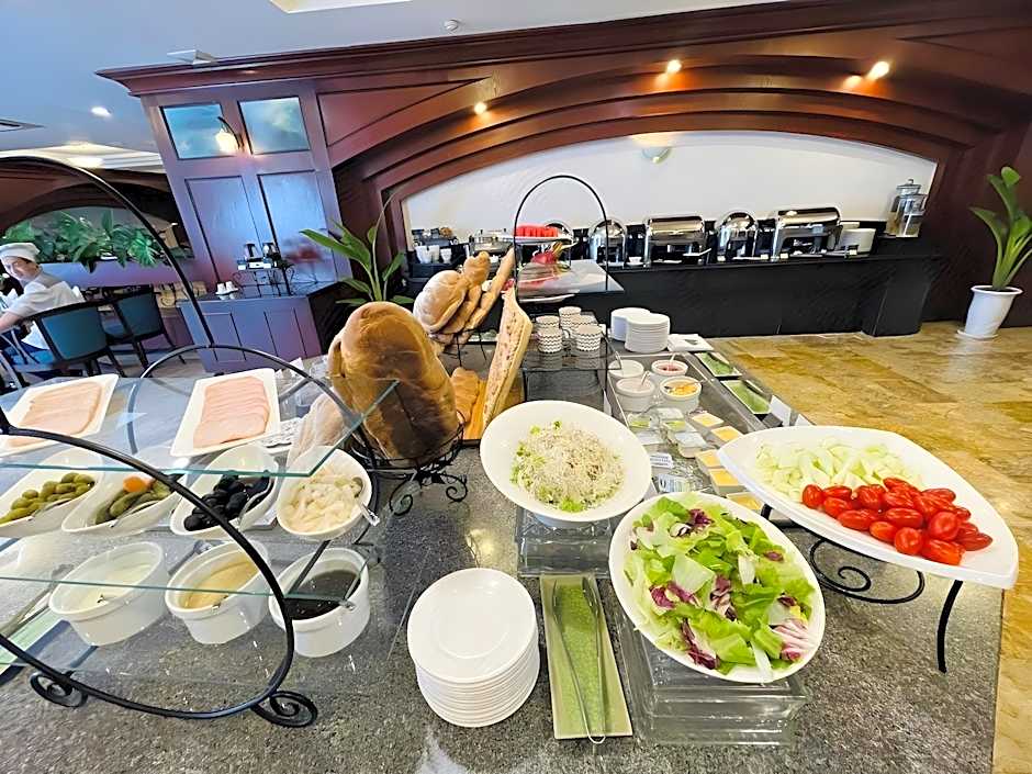 The Tray Hotel Hai Phong