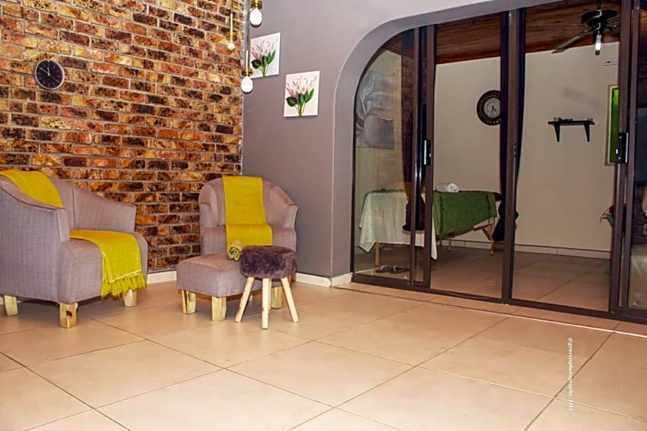 Warmbaths Thai Spa and Guest House