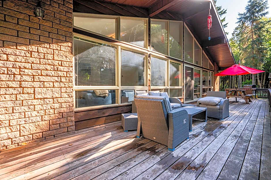 Evergreen Escape - Tobermory Chalet & Sauna