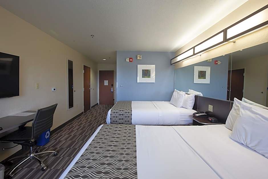 Microtel Inn & Suites By Wyndham Waynesburg