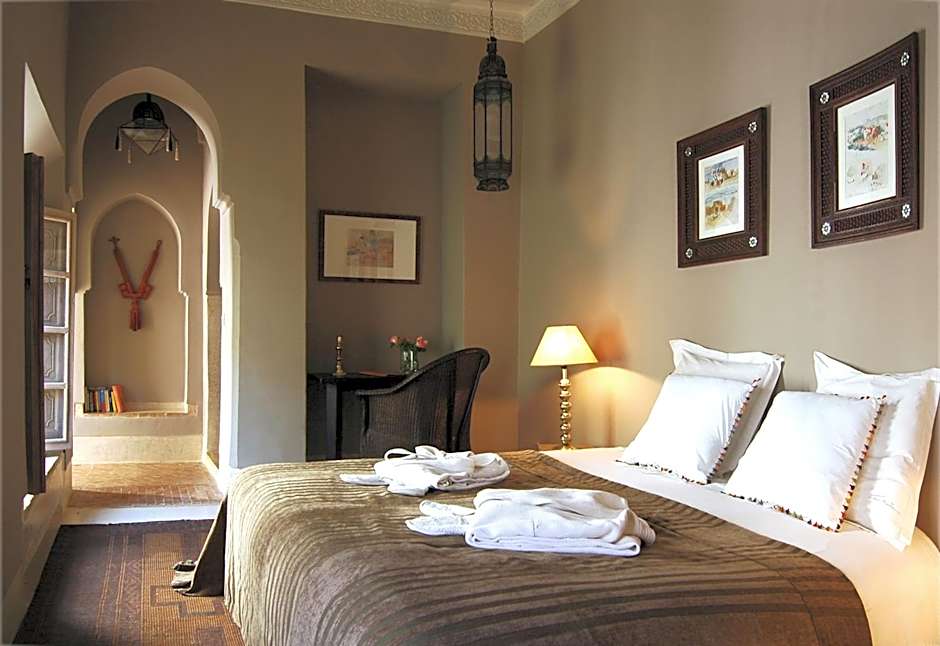 Riad Dar Housnia