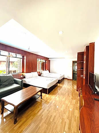 Deluxe Quadruple Room
