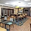 Hampton Inn By Hilton And Suites Cleveland-Airport/Middleburg Heights