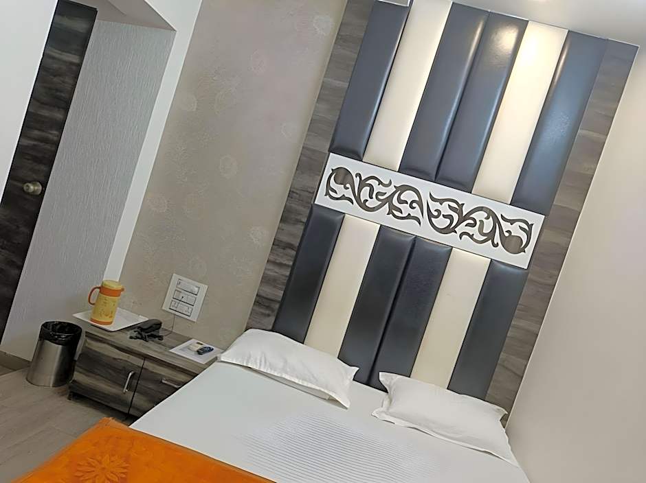 Hotel Broadway Colaba