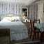 The Henry Collins Inn