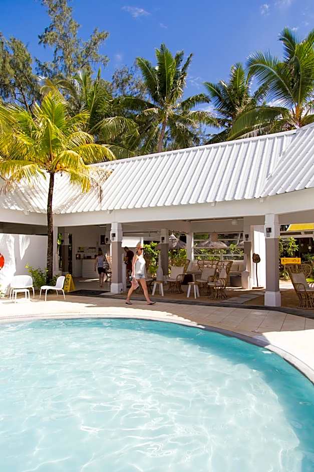 Tropical Attitude - Adults Only