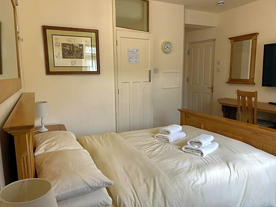 Oakwood Bed and Breakfast Heathrow