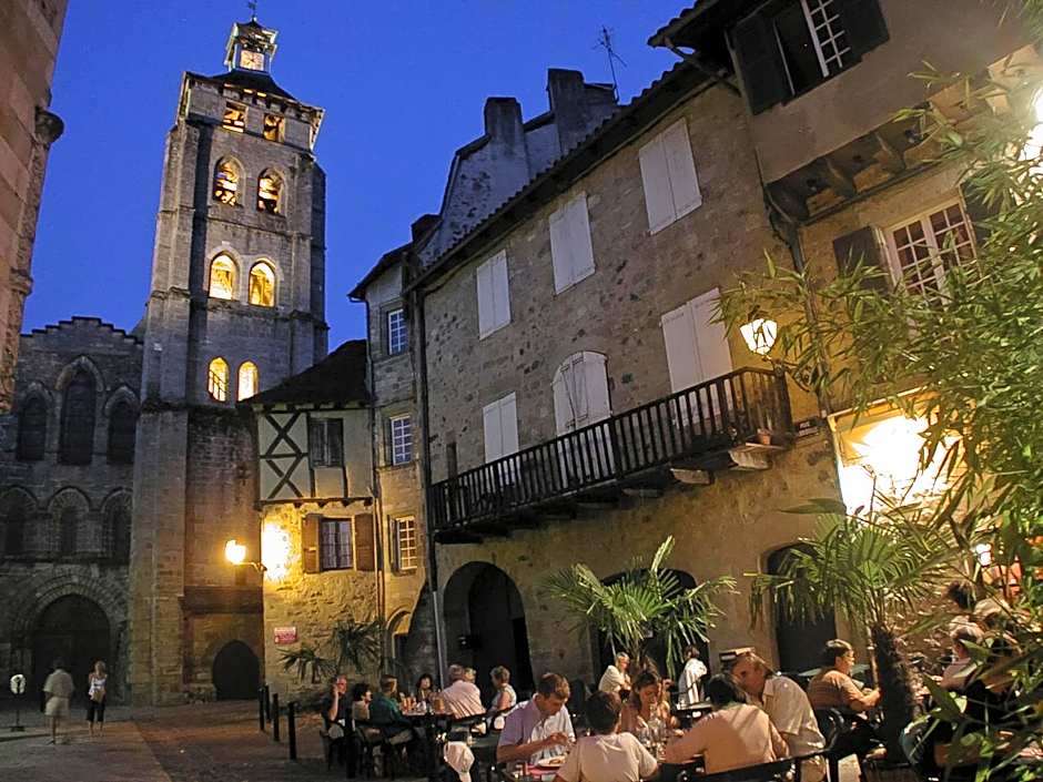 Logis Hotel Le Beaulieu